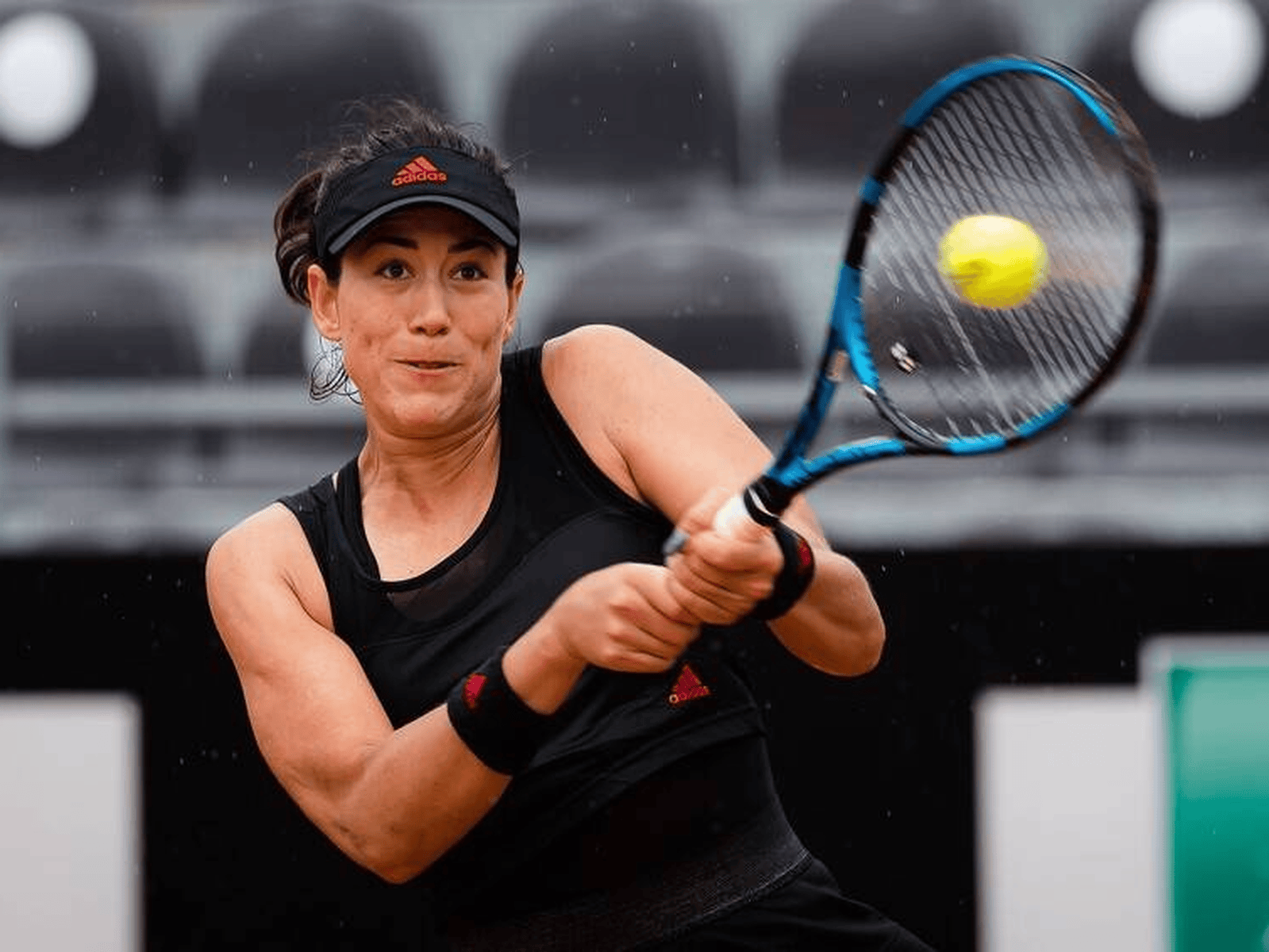 KAIYUN-梅西巅峰对决，穆古鲁扎与80激战MAD分钟，逆转胜负难料！的简单介绍