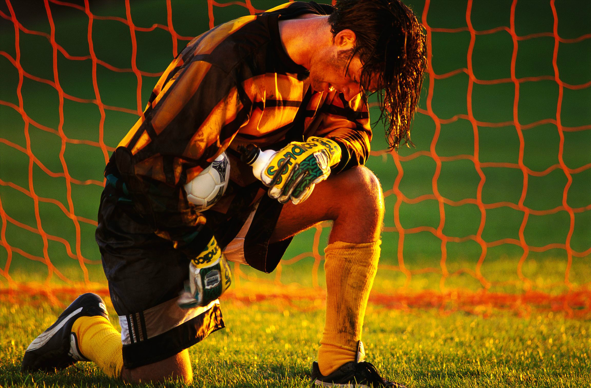 KAIYUN-TheShy遭遇十连败，C9教练面临压力！的简单介绍